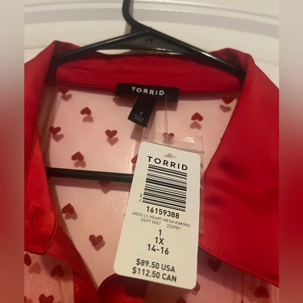 Torrid mesh red kimono - Picture 2 of 2